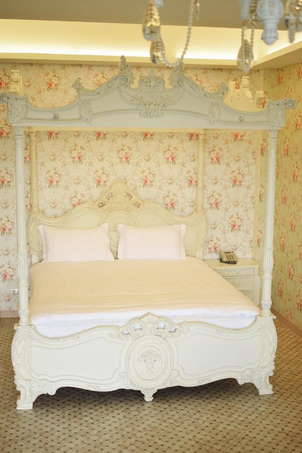 Bliss Bed And Breakfast Yuchi Εξωτερικό φωτογραφία